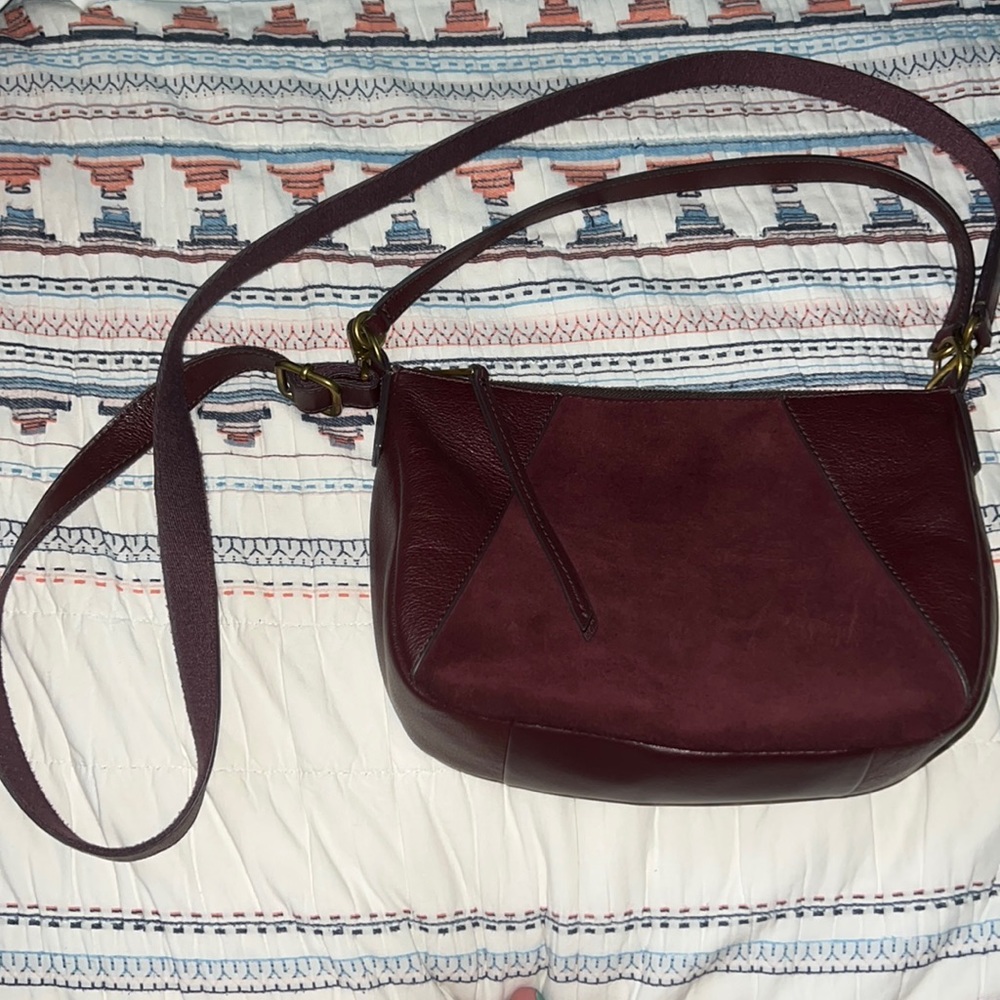 Burgundy Fossil handbag